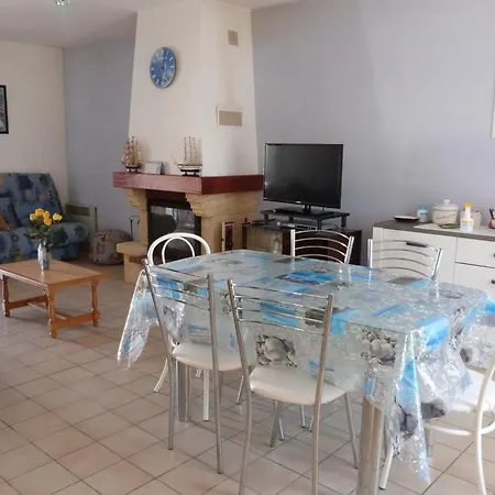 Semesterbostad Maison Proche Plage, Animaux Admis - 4 Pers. - Fr-1-194-458